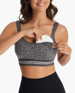 DEX - 4-in-1 Hands Free Seamless Stretch Fabric Pumping Bra-YN12 -GlowNest Store 7 770494fe cc22 4e69 a635 f776ef2d7a9b