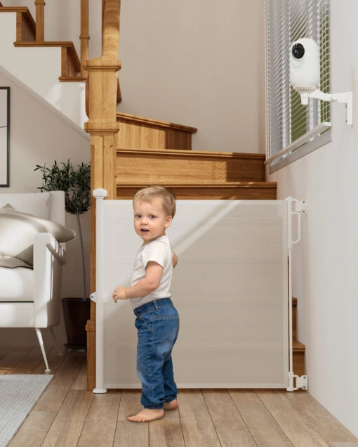Safety First! Bundle: Single Baby Monitor And Single Retractable Baby Gate - Image 2