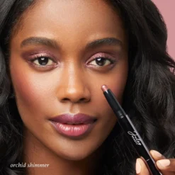 Orchid Shimmer Eyeshadow 101 Stick -GlowNest Store ES101 OrchidShimmer Modelcopy ECommerce JPG 56ef9d10 397e 447f 8375 bc3e5e7a4e41
