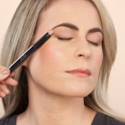 Desert Matte Eyeshadow 101 Stick -GlowNest Store Julep ES101 DESERTMATTE JAMIE ECommerce JPG