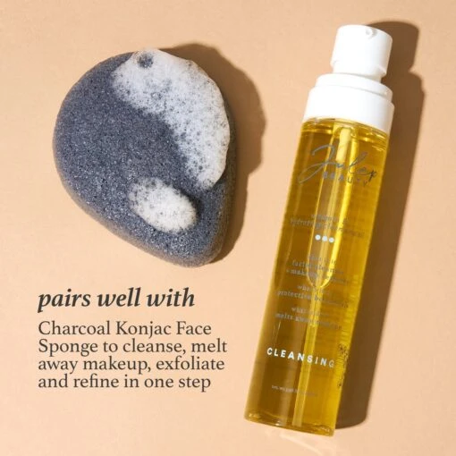 Vitamin E Hydrating Cleansing Oil + Makeup Remover - Image 3