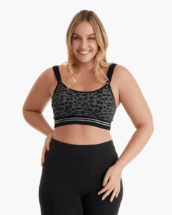 DEX - 4-in-1 Hands Free Seamless Stretch Fabric Pumping Bra-YN12 -GlowNest Store Momcozy4 in 1HandsFreePumpingBra 1